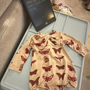 Kate Quinn Butterfly Print Bow tie bubble